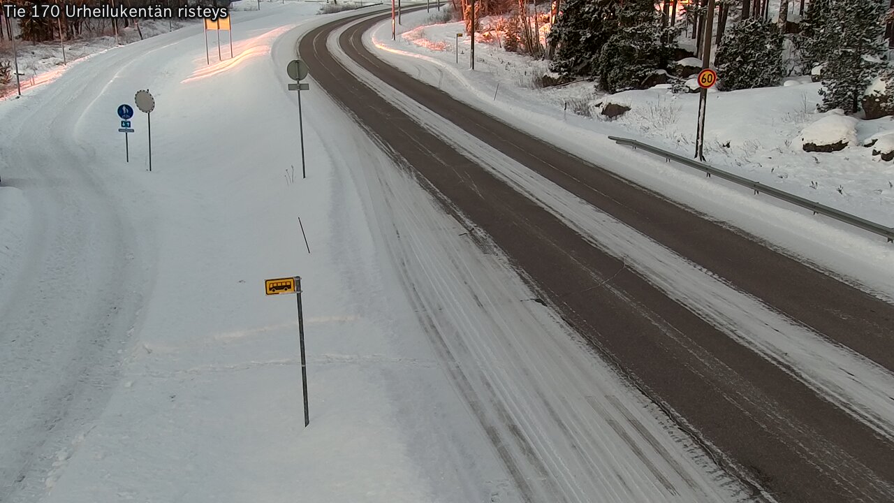 Kelikamerat Kuva Tie 170 Virolahti Urheilukentän risteys, Virolahti, Kymenlaakso