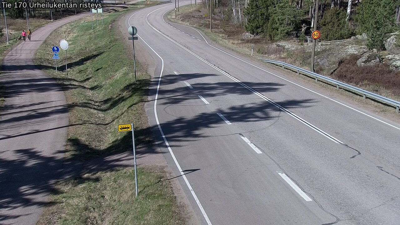 Weather Camera Image Väg 170 Vederlax Idrottsplatsen korsnin, Virolahti, Kymenlaakso