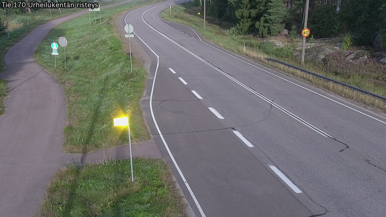 Weather Camera Image Väg 170 Vederlax Idrottsplatsen korsnin, Virolahti, Kymenlaakso