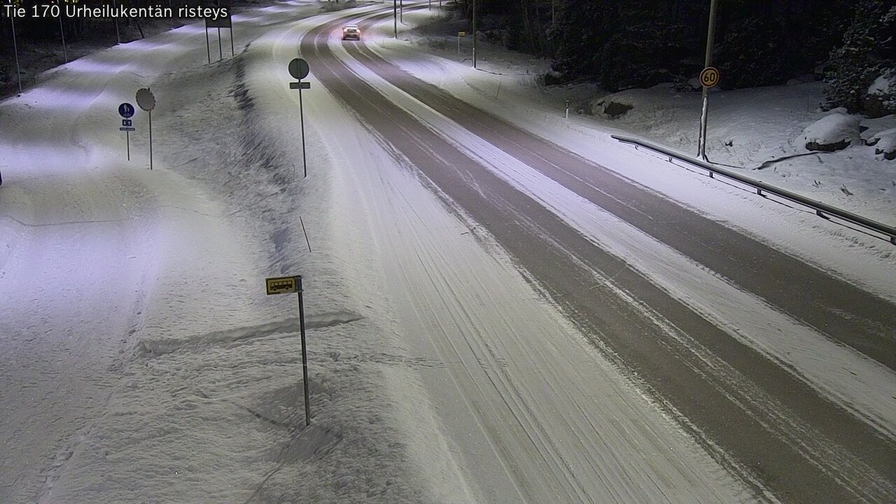 Kelikamerat Kuva Tie 170 Virolahti Urheilukentän risteys, Virolahti, Kymenlaakso
