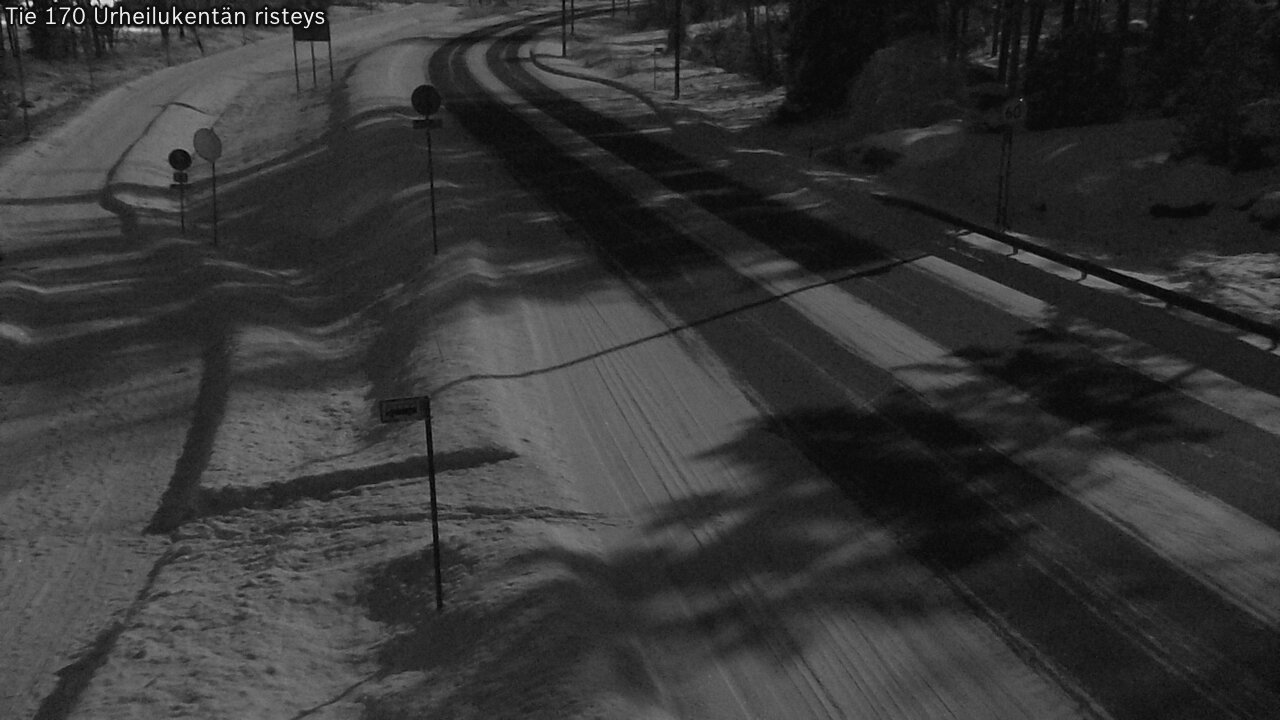 Kelikamerat Kuva Tie 170 Virolahti Urheilukentän risteys, Virolahti, Kymenlaakso