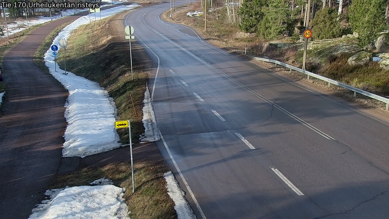 Kelikamerat Kuva Tie 170 Virolahti Urheilukentän risteys, Virolahti, Kymenlaakso