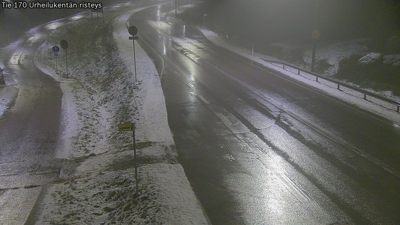 Weather Camera Image Väg 170 Vederlax Idrottsplatsen korsnin, Virolahti, Kymenlaakso