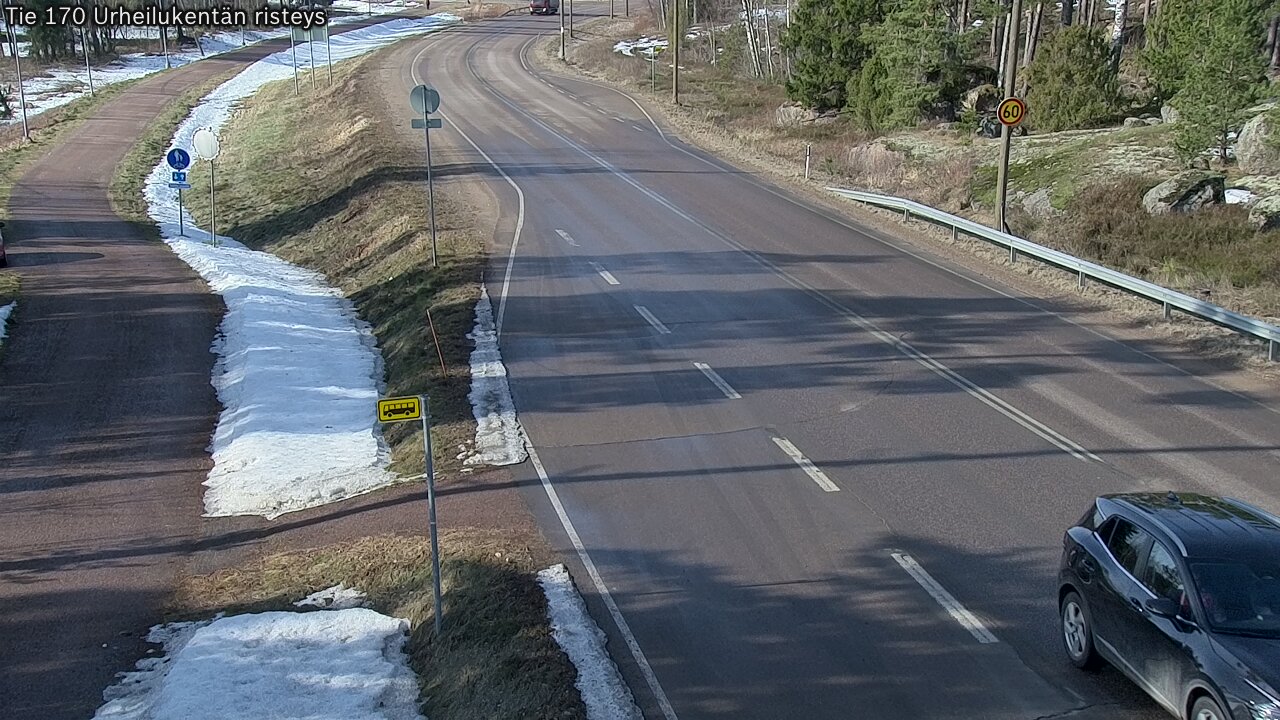 Weather Camera Image Road 170 Virolahti Sports field crossing, Virolahti, Kymenlaakso