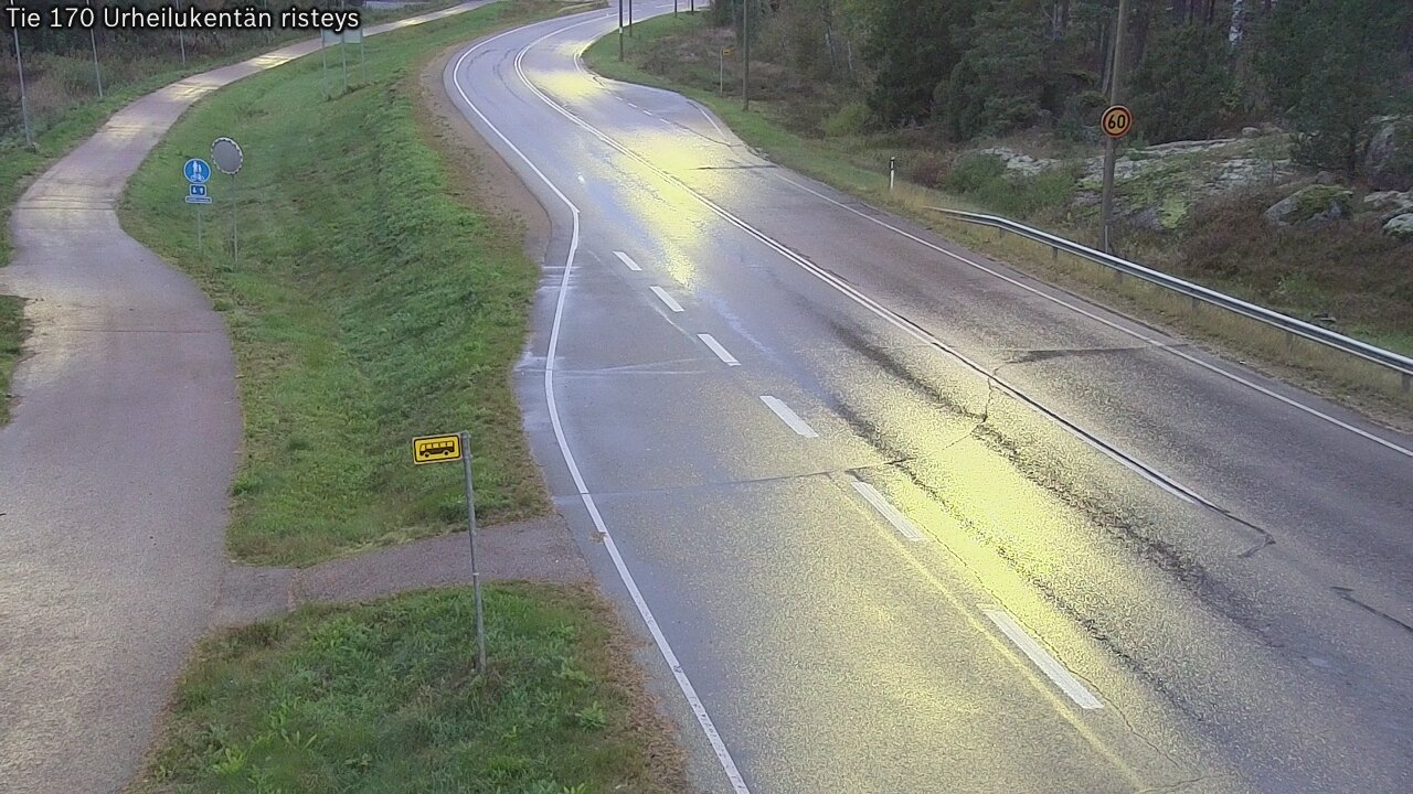 Kelikamerat Kuva Tie 170 Virolahti Urheilukentän risteys, Virolahti, Kymenlaakso