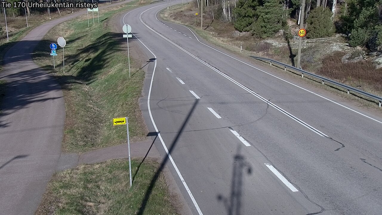Kelikamerat Kuva Tie 170 Virolahti Urheilukentän risteys, Virolahti, Kymenlaakso