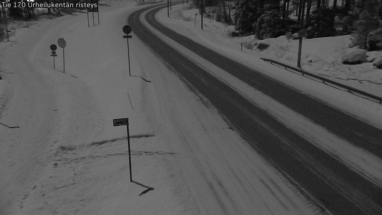 Kelikamerat Kuva Tie 170 Virolahti Urheilukentän risteys, Virolahti, Kymenlaakso