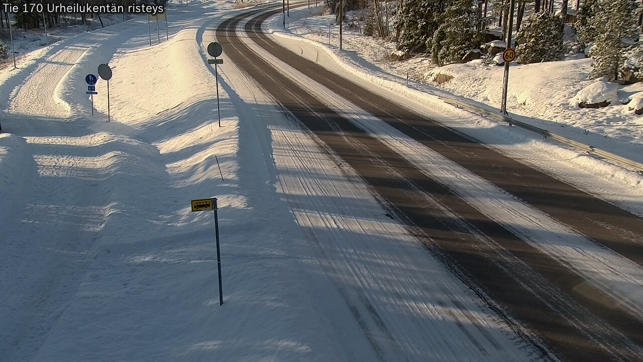 Kelikamerat Kuva Tie 170 Virolahti Urheilukentän risteys, Virolahti, Kymenlaakso