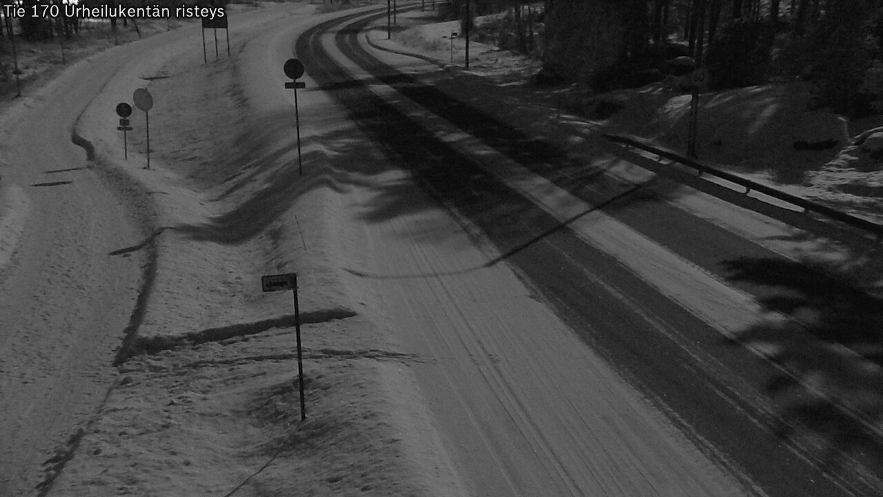 Kelikamerat Kuva Tie 170 Virolahti Urheilukentän risteys, Virolahti, Kymenlaakso