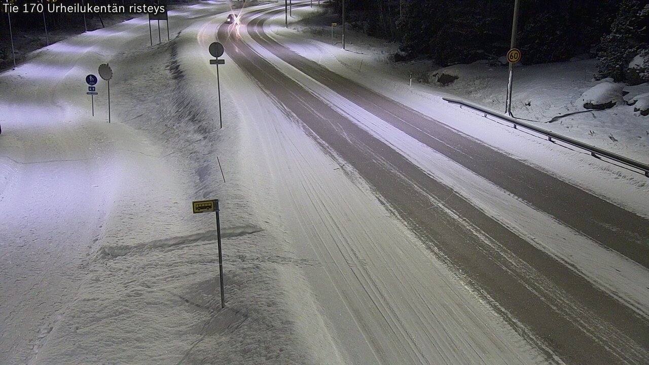 Kelikamerat Kuva Tie 170 Virolahti Urheilukentän risteys, Virolahti, Kymenlaakso