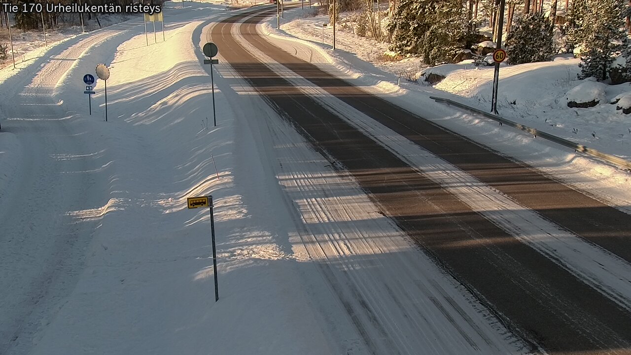 Weather Camera Image Road 170 Virolahti Sports field crossing, Virolahti, Kymenlaakso