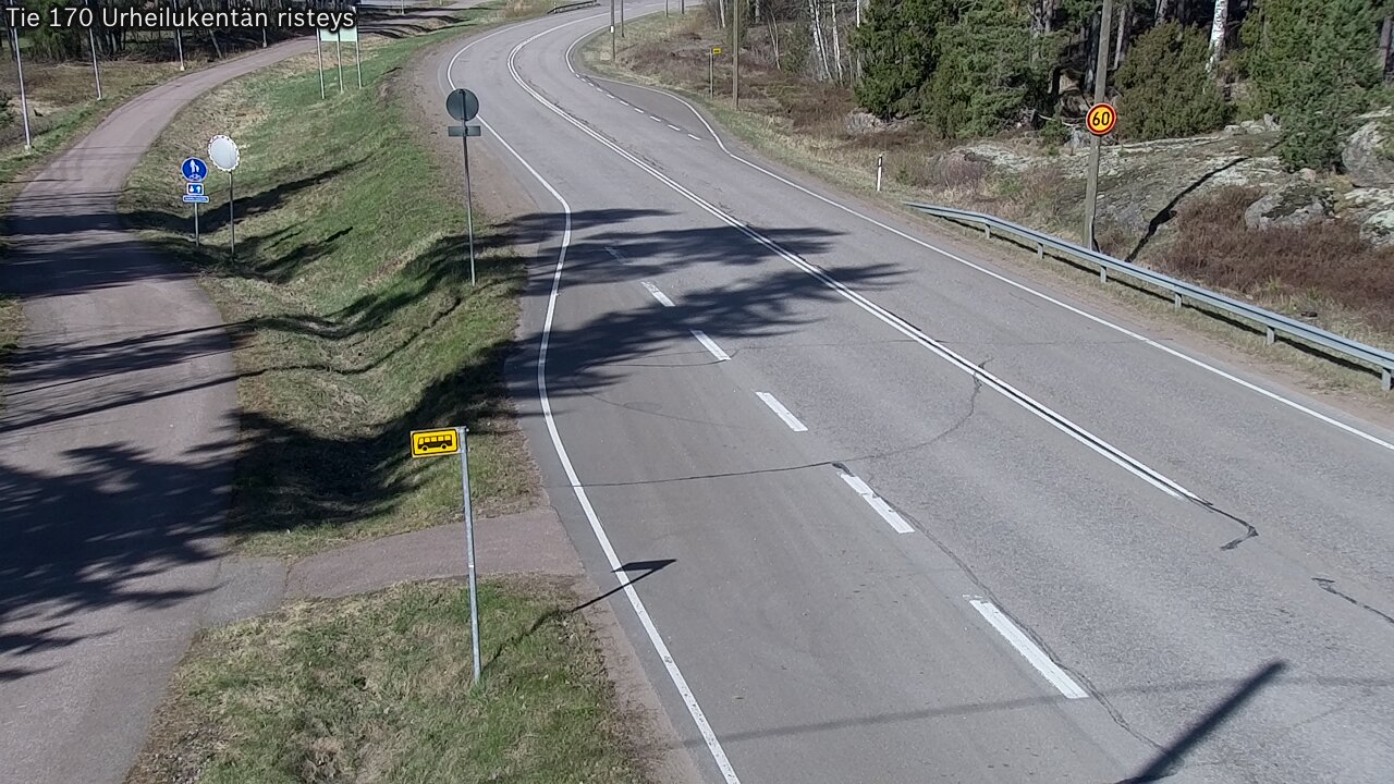 Kelikamerat Kuva Tie 170 Virolahti Urheilukentän risteys, Virolahti, Kymenlaakso