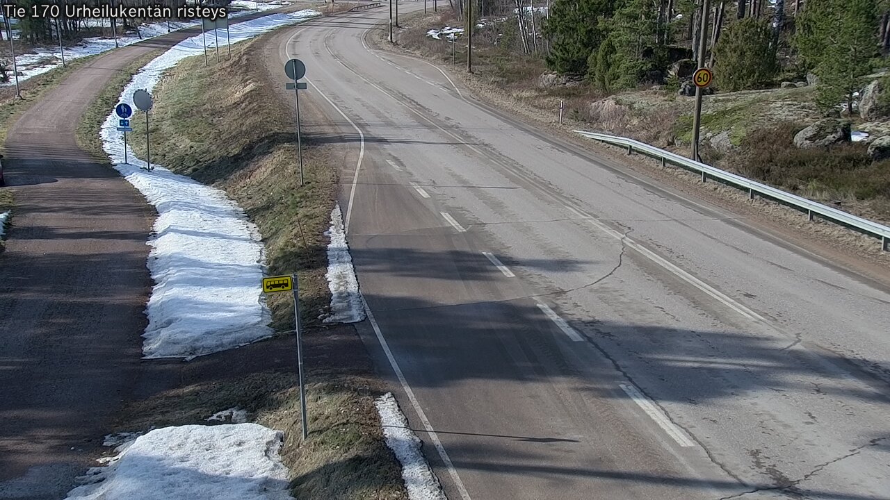 Weather Camera Image Road 170 Virolahti Sports field crossing, Virolahti, Kymenlaakso