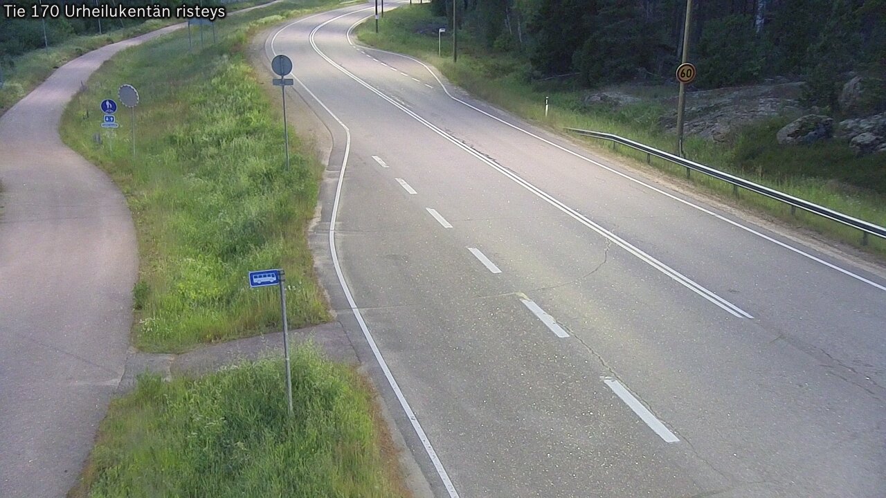 Weather Camera Image Väg 170 Vederlax Idrottsplatsen korsnin, Virolahti, Kymenlaakso