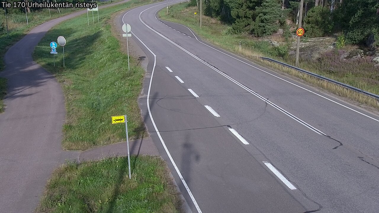 Weather Camera Image Väg 170 Vederlax Idrottsplatsen korsnin, Virolahti, Kymenlaakso