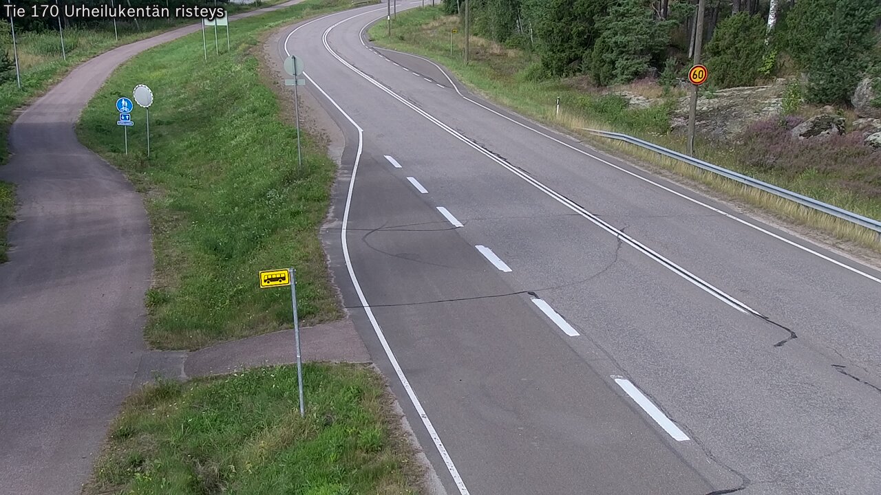 Weather Camera Image Väg 170 Vederlax Idrottsplatsen korsnin, Virolahti, Kymenlaakso