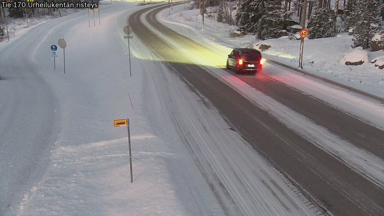 Kelikamerat Kuva Tie 170 Virolahti Urheilukentän risteys, Virolahti, Kymenlaakso