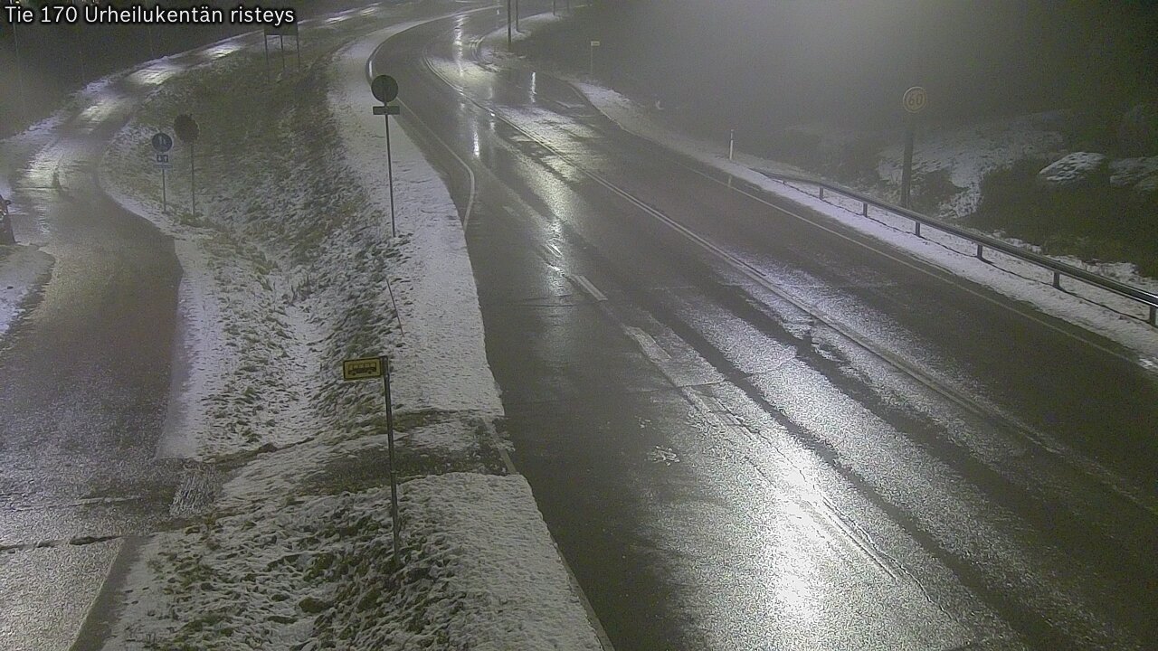 Weather Camera Image Väg 170 Vederlax Idrottsplatsen korsnin, Virolahti, Kymenlaakso