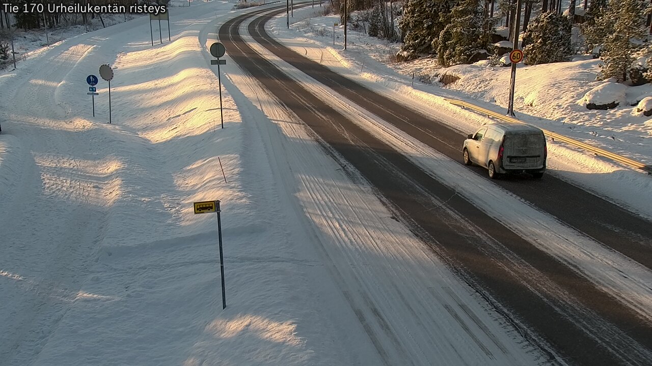 Kelikamerat Kuva Tie 170 Virolahti Urheilukentän risteys, Virolahti, Kymenlaakso