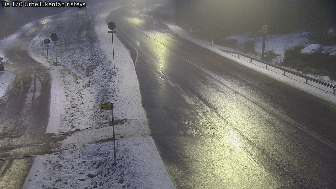 Weather Camera Image Väg 170 Vederlax Idrottsplatsen korsnin, Virolahti, Kymenlaakso