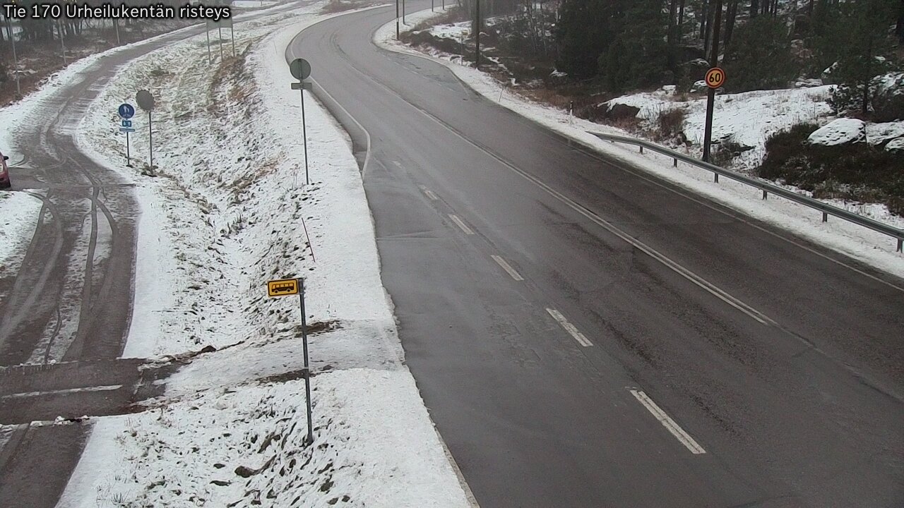 Weather Camera Image Väg 170 Vederlax Idrottsplatsen korsnin, Virolahti, Kymenlaakso