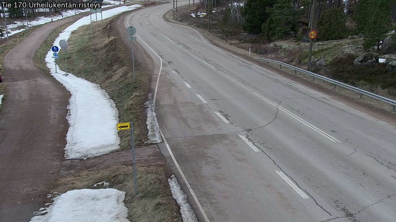 Weather Camera Image Road 170 Virolahti Sports field crossing, Virolahti, Kymenlaakso