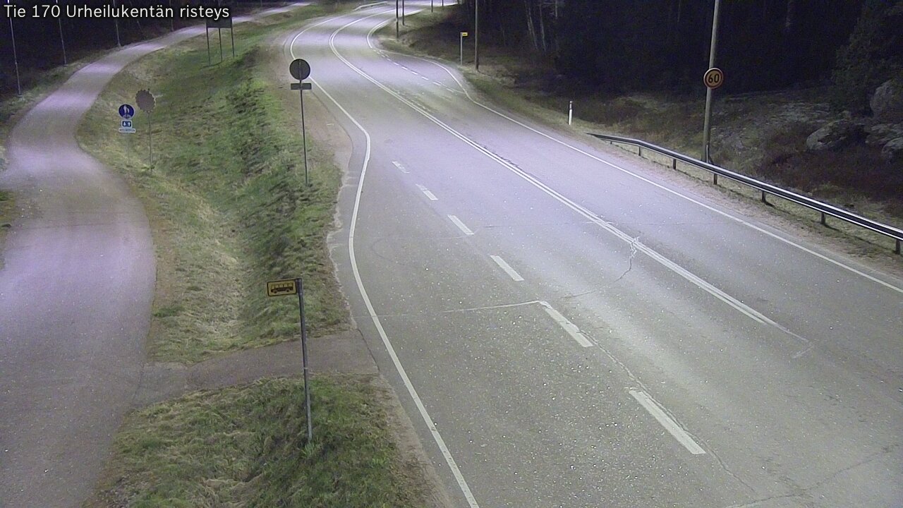 Weather Camera Image Väg 170 Vederlax Idrottsplatsen korsnin, Virolahti, Kymenlaakso