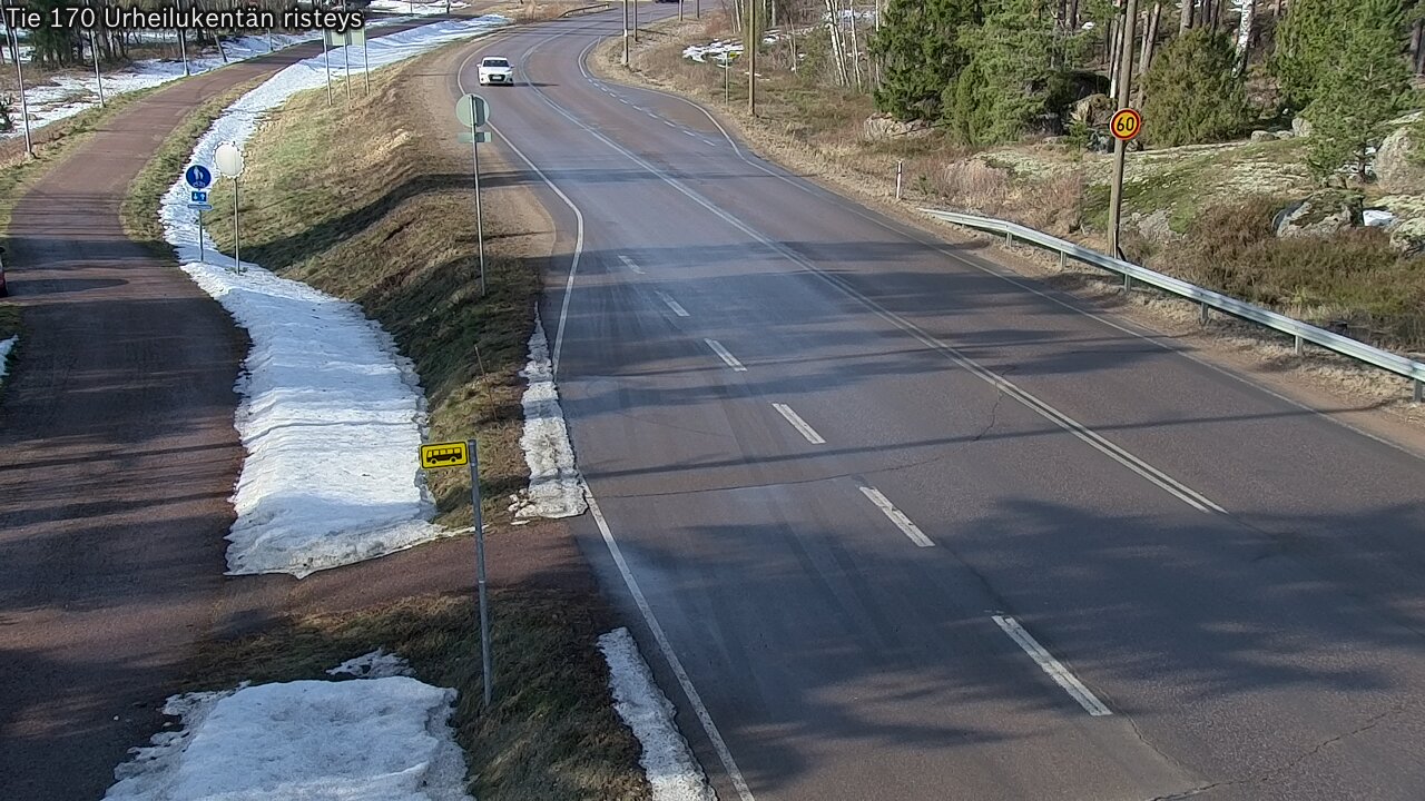 Weather Camera Image Road 170 Virolahti Sports field crossing, Virolahti, Kymenlaakso