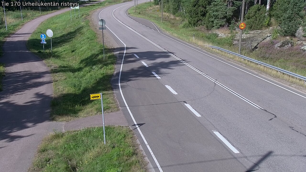 Weather Camera Image Väg 170 Vederlax Idrottsplatsen korsnin, Virolahti, Kymenlaakso