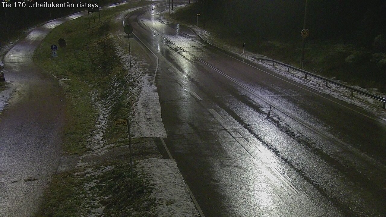 Weather Camera Image Väg 170 Vederlax Idrottsplatsen korsnin, Virolahti, Kymenlaakso