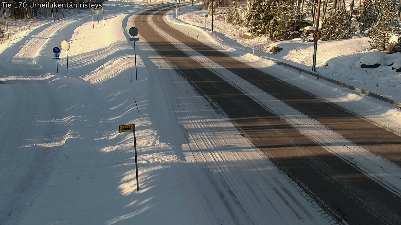 Weather Camera Image Road 170 Virolahti Sports field crossing, Virolahti, Kymenlaakso