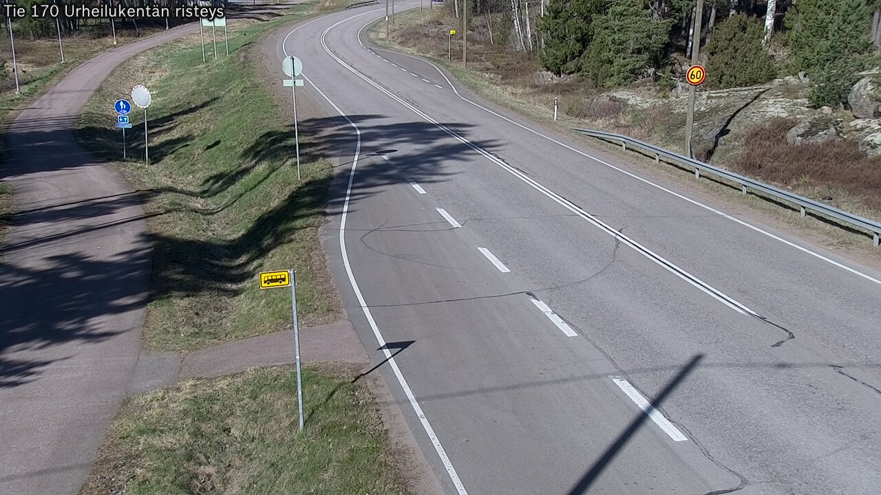 Weather Camera Image Road 170 Virolahti Sports field crossing, Virolahti, Kymenlaakso
