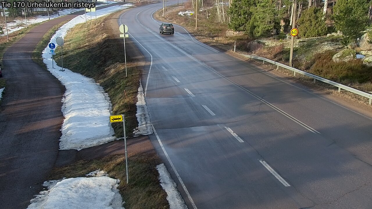 Kelikamerat Kuva Tie 170 Virolahti Urheilukentän risteys, Virolahti, Kymenlaakso