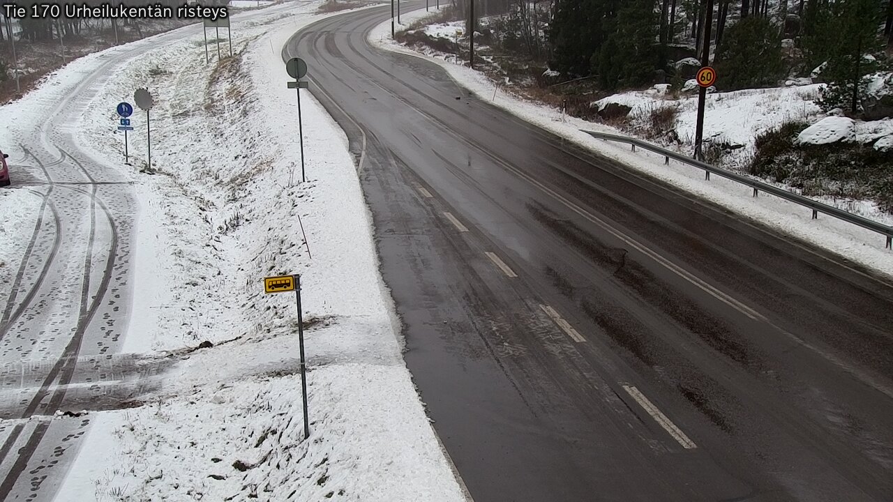 Weather Camera Image Väg 170 Vederlax Idrottsplatsen korsnin, Virolahti, Kymenlaakso