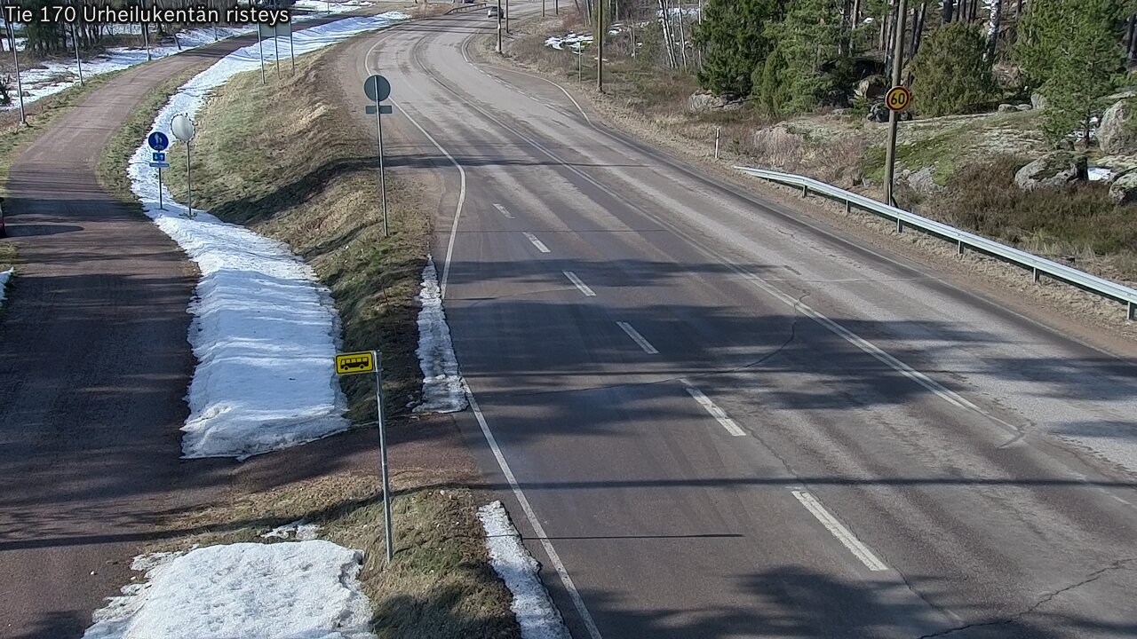 Weather Camera Image Road 170 Virolahti Sports field crossing, Virolahti, Kymenlaakso