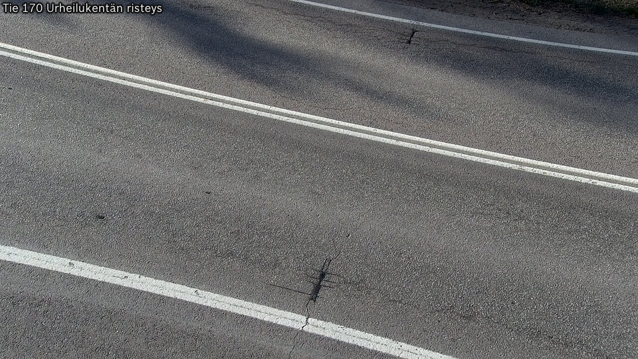 Weather Camera Image Väg 170 Vederlax Idrottsplatsen korsnin, Virolahti, Kymenlaakso
