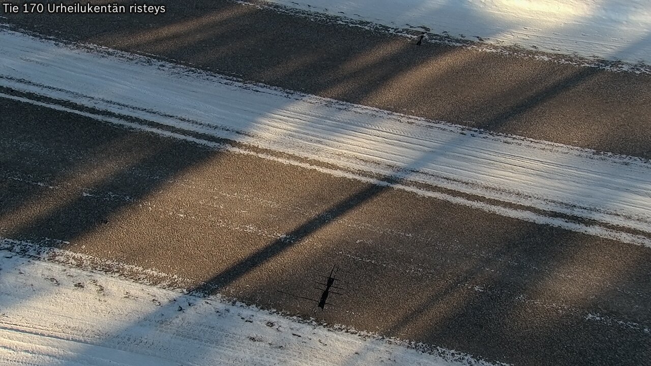 Weather Camera Image Väg 170 Vederlax Idrottsplatsen korsnin, Virolahti, Kymenlaakso