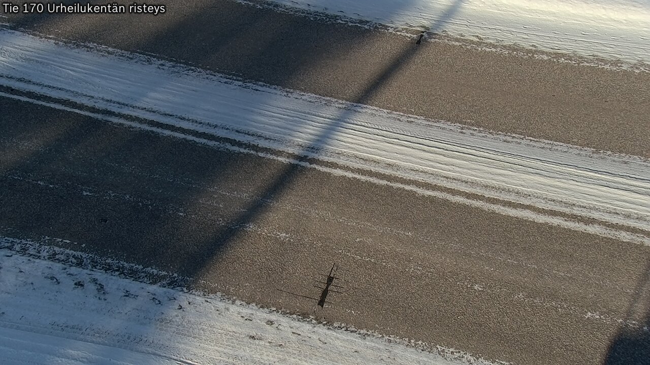 Weather Camera Image Väg 170 Vederlax Idrottsplatsen korsnin, Virolahti, Kymenlaakso