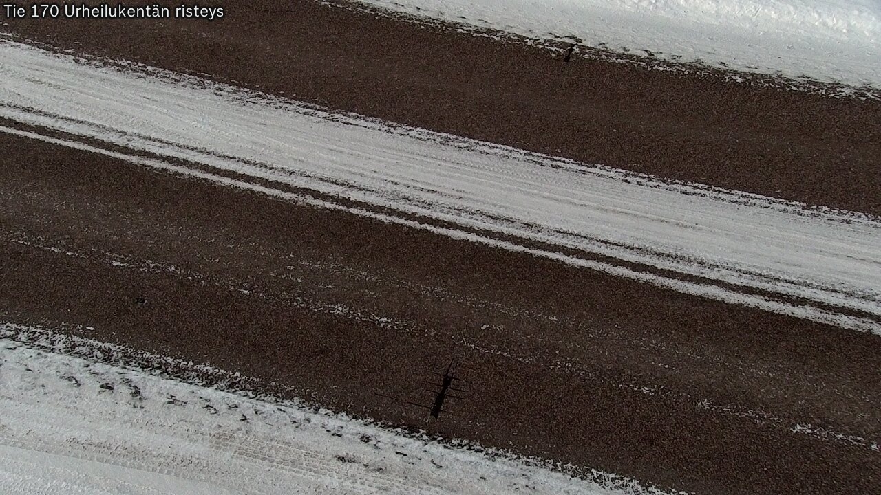 Weather Camera Image Väg 170 Vederlax Idrottsplatsen korsnin, Virolahti, Kymenlaakso