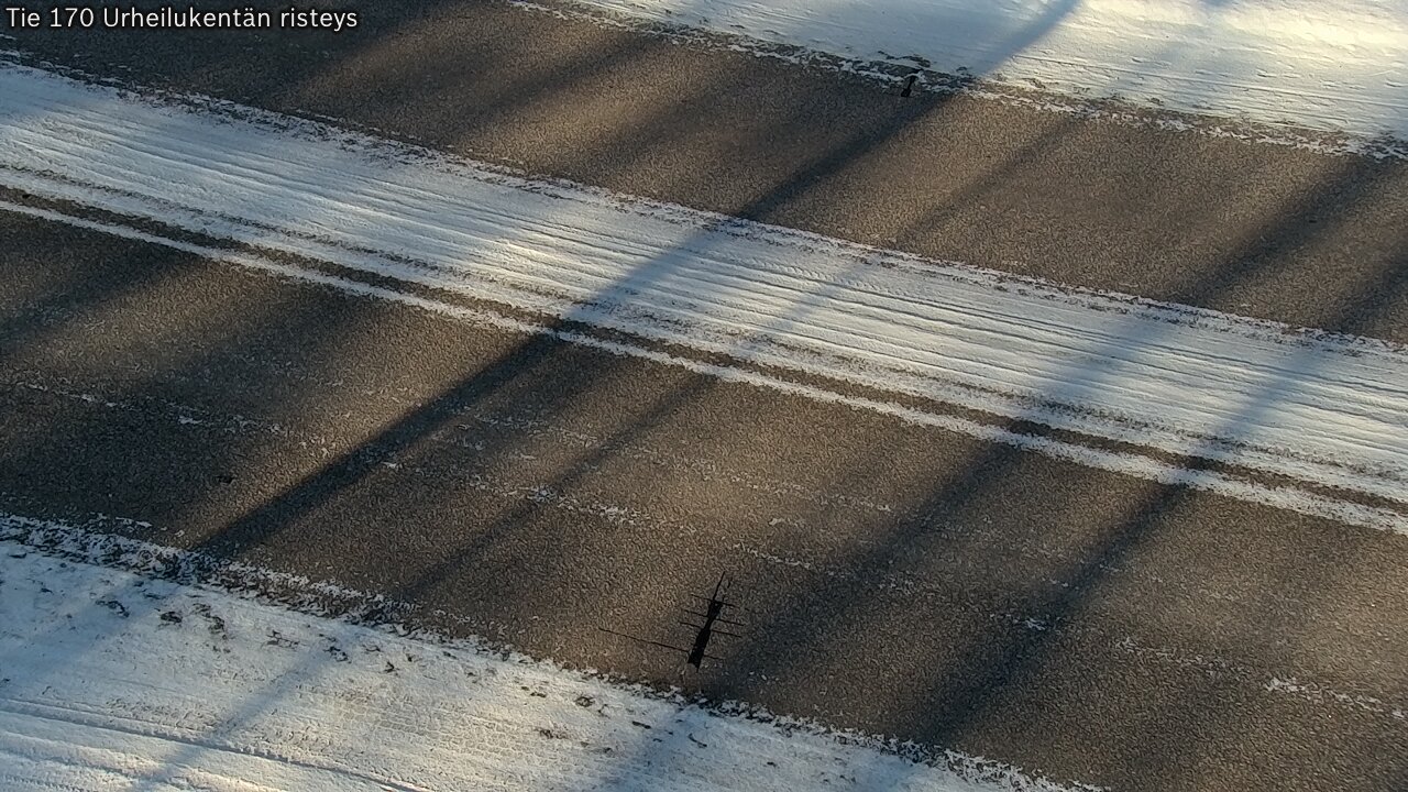 Weather Camera Image Väg 170 Vederlax Idrottsplatsen korsnin, Virolahti, Kymenlaakso