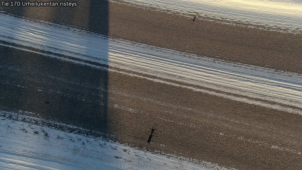 Weather Camera Image Väg 170 Vederlax Idrottsplatsen korsnin, Virolahti, Kymenlaakso