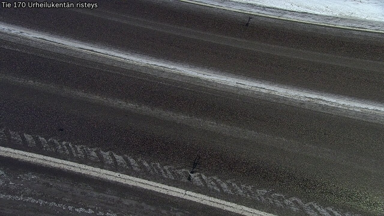 Weather Camera Image Väg 170 Vederlax Idrottsplatsen korsnin, Virolahti, Kymenlaakso