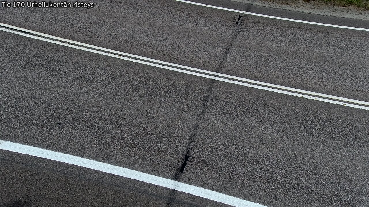 Weather Camera Image Väg 170 Vederlax Idrottsplatsen korsnin, Virolahti, Kymenlaakso