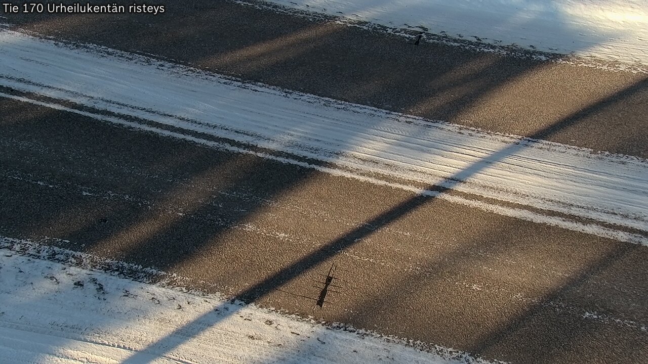 Weather Camera Image Väg 170 Vederlax Idrottsplatsen korsnin, Virolahti, Kymenlaakso