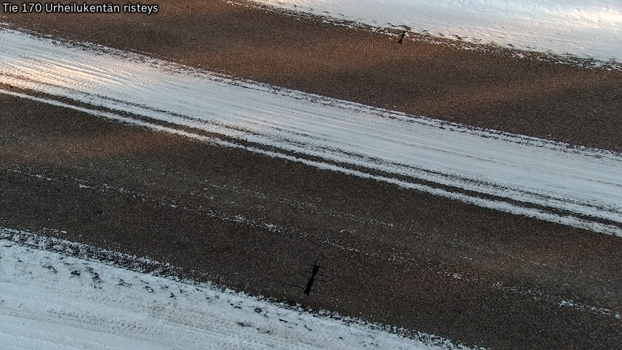 Weather Camera Image Väg 170 Vederlax Idrottsplatsen korsnin, Virolahti, Kymenlaakso