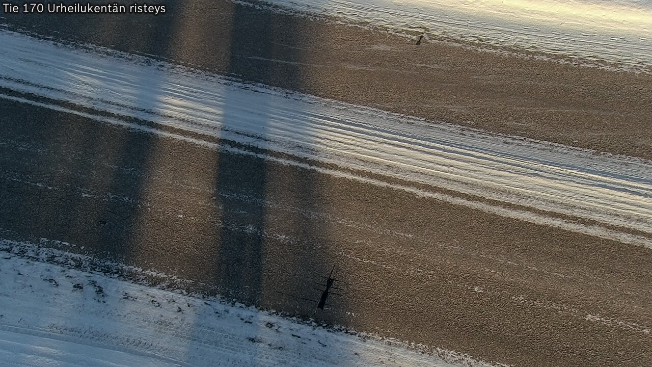 Weather Camera Image Väg 170 Vederlax Idrottsplatsen korsnin, Virolahti, Kymenlaakso