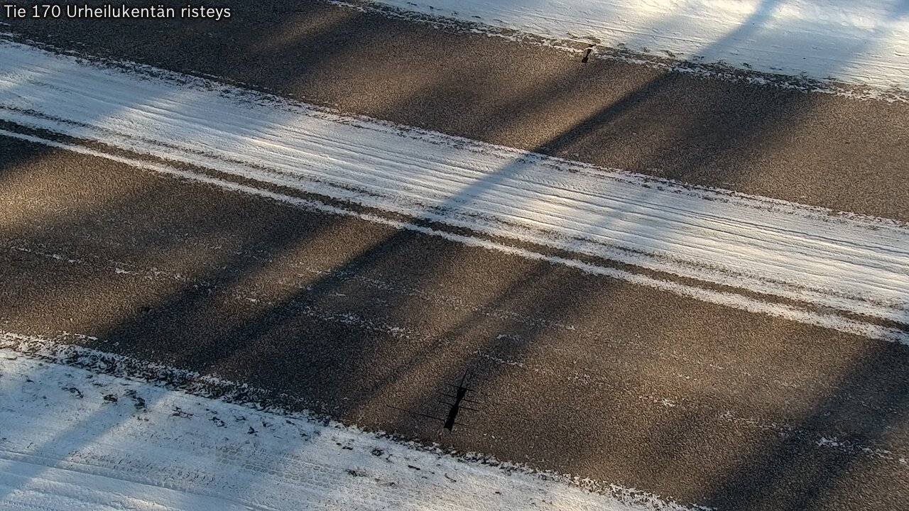 Weather Camera Image Väg 170 Vederlax Idrottsplatsen korsnin, Virolahti, Kymenlaakso