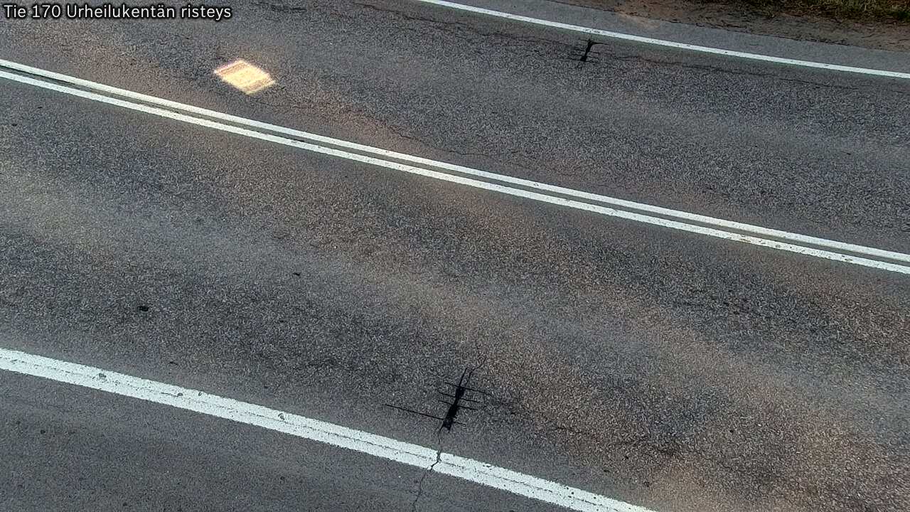 Weather Camera Image Väg 170 Vederlax Idrottsplatsen korsnin, Virolahti, Kymenlaakso