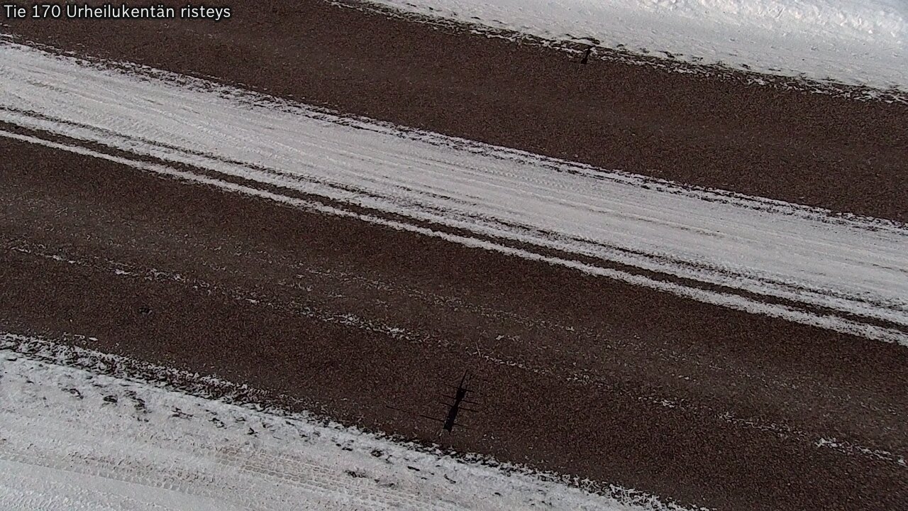 Weather Camera Image Väg 170 Vederlax Idrottsplatsen korsnin, Virolahti, Kymenlaakso