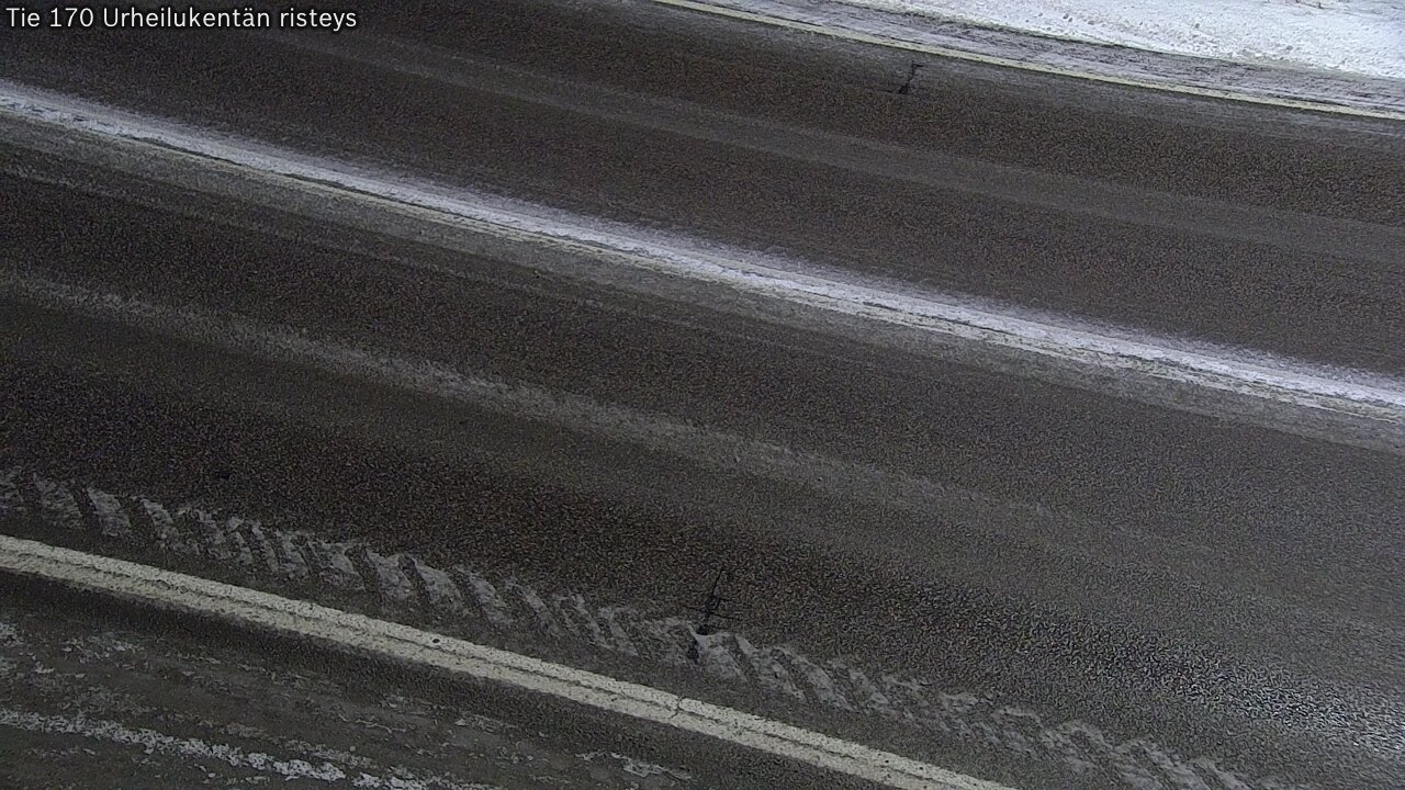Weather Camera Image Väg 170 Vederlax Idrottsplatsen korsnin, Virolahti, Kymenlaakso